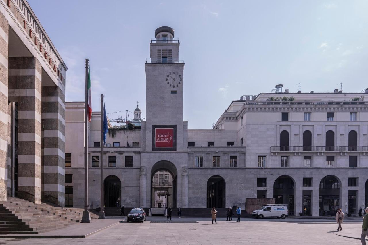 Homo Homini Lupus Apartman Brescia megye Kültér fotó